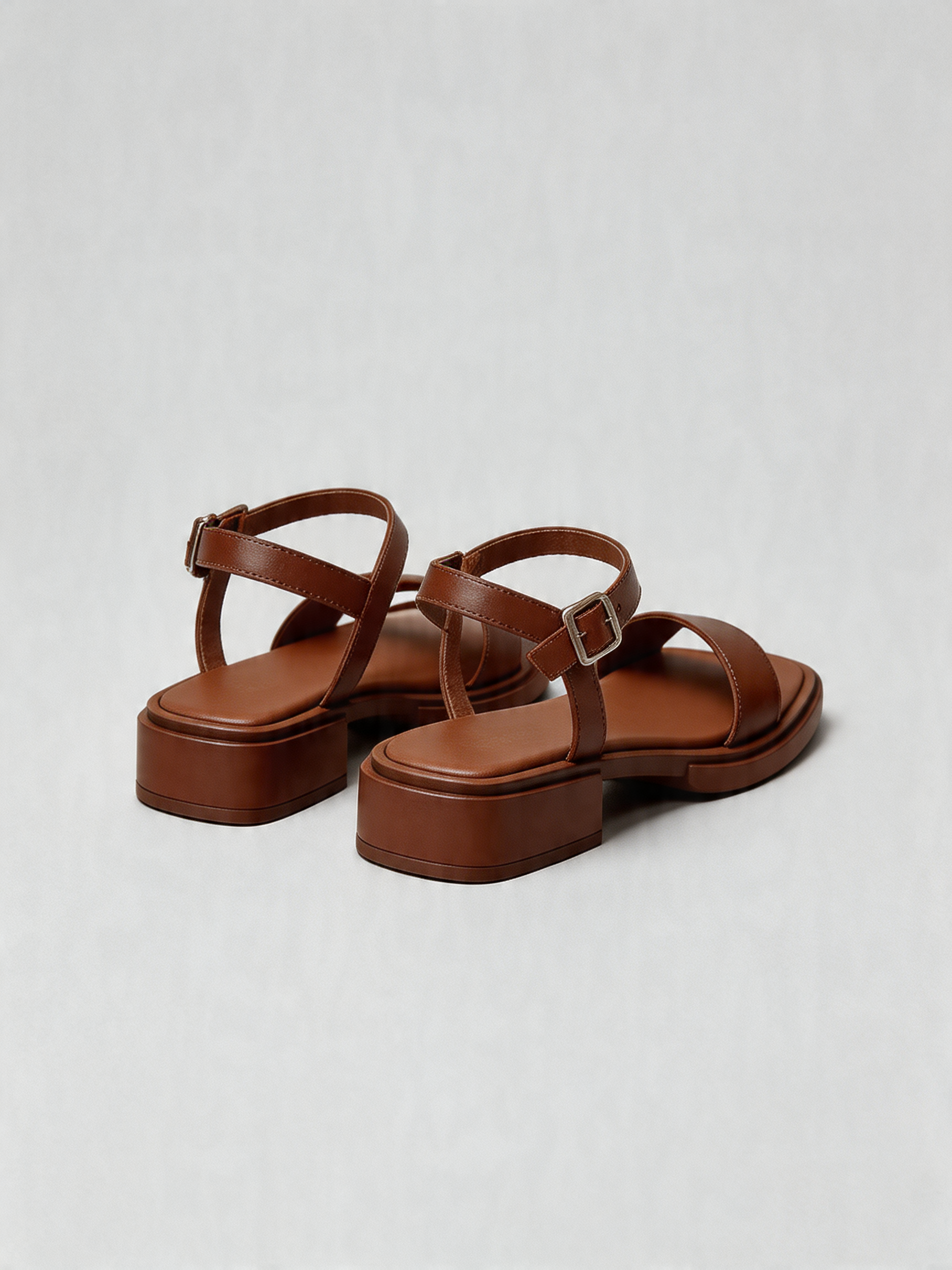 BELVARNÈLeather Block Heel Sandal 2 Colors